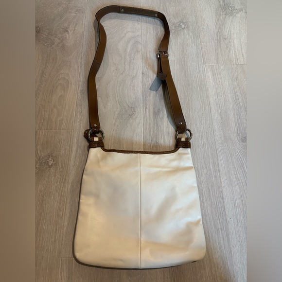 Elegant Cream and Brown Shoulder Bag - Picture 5 of 6